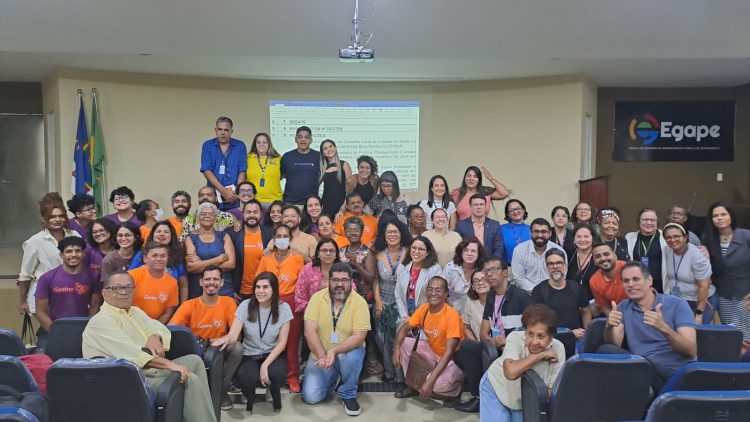 Gestos participa da 573ª reunião do Conselho Estadual de Saúde e avalia políticas públicas