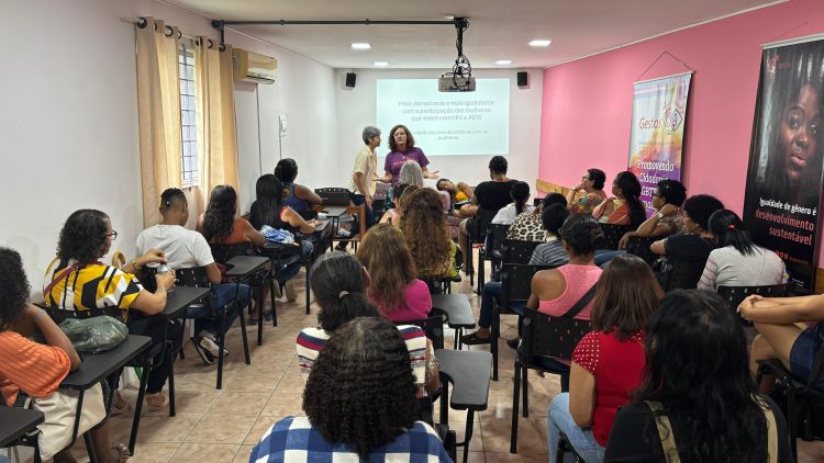 Gestos elege duas delegadas na Conferência Livre de Políticas para as Mulheres com foco em mulheres vivendo com HIV/AIDS