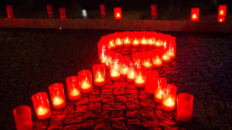 XXII Candlelight mobiliza Recife em memória das vítimas da AIDS e em defesa dos direitos das pessoas que vivem com HIV